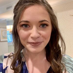 Meet your Posher, Maureen